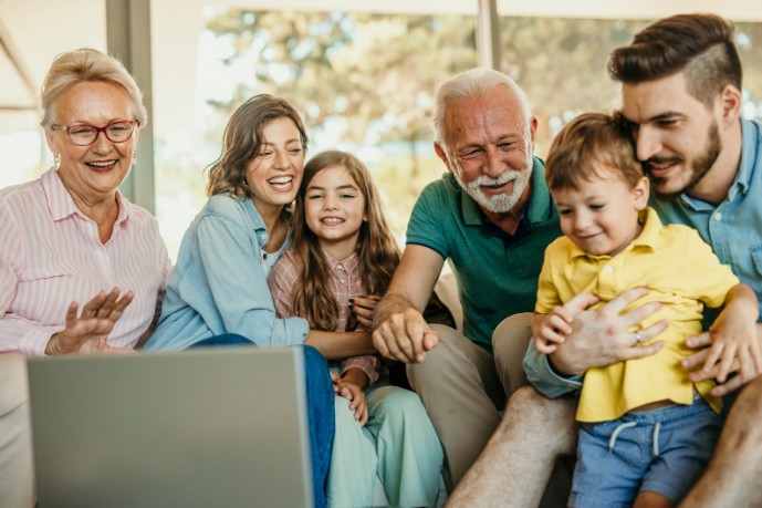 приложения для просмотра украинского тв за рубежом